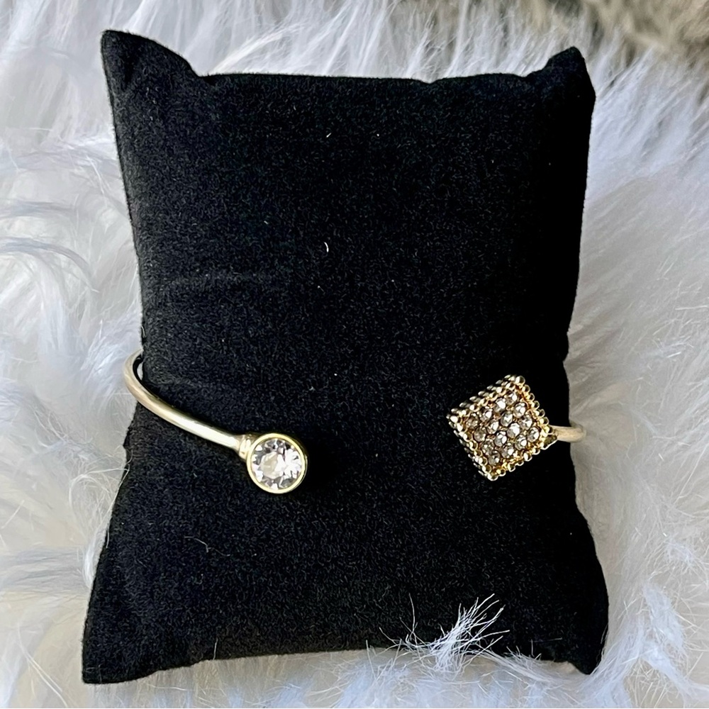 Gia Bella | Open Gold Bangle Cuff Bracelet with Swarovski Crystals